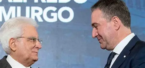 L'incontro tra Alfredo Murgo e Sergio Mattarella per la consegna dell'onorificenza. (Fotografia tratta dal sito del Quirinale)